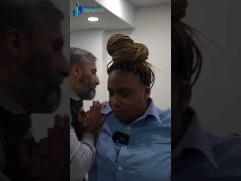 Satisfying Neck Cracks — Do You NEED Your Neck Cracked Like This? #shorts  #chiropractor #viral